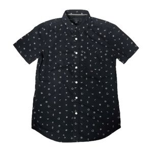 Forever 21 men button front shirt